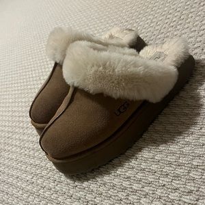 UGG Women’s disquette